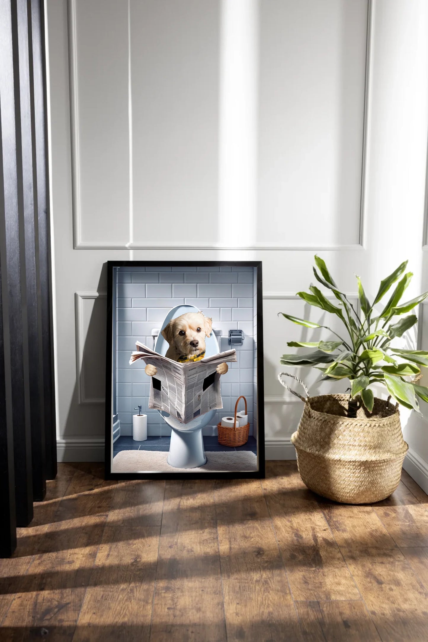 dark-photo-frame-plant-arrangement