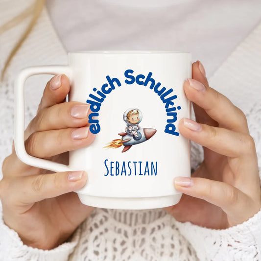 close-up-woman-with-sweater-mug