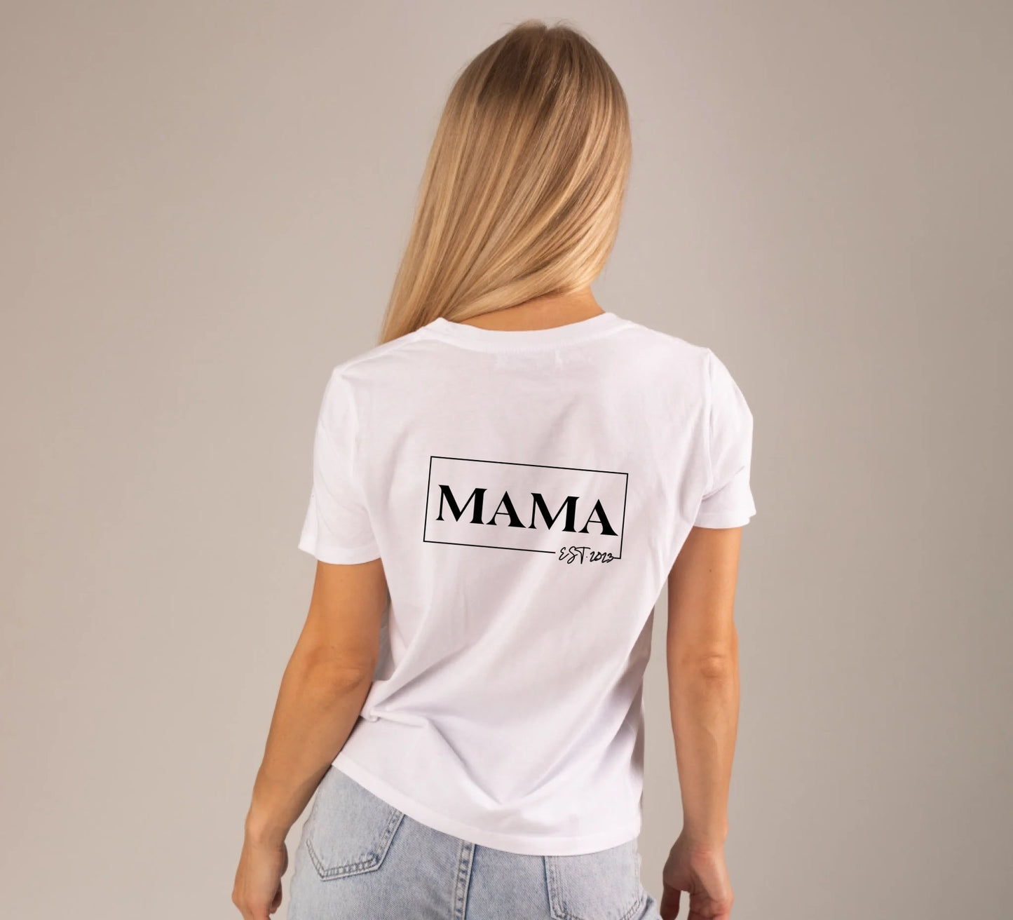 tshirt-frau-hinten-weiss