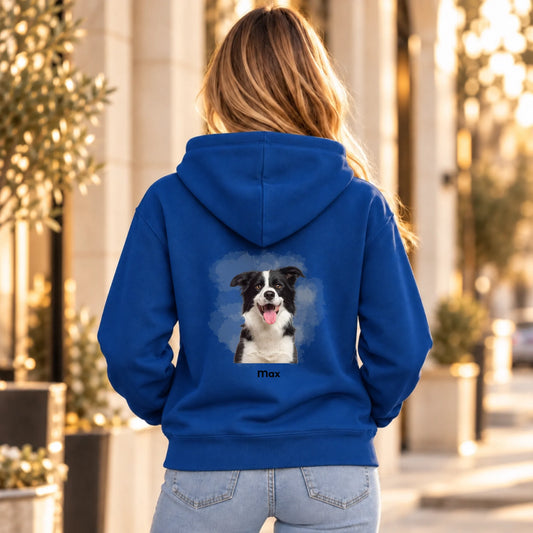 FamilySurprise-Hoodie_09_Blau_Frau_hinten