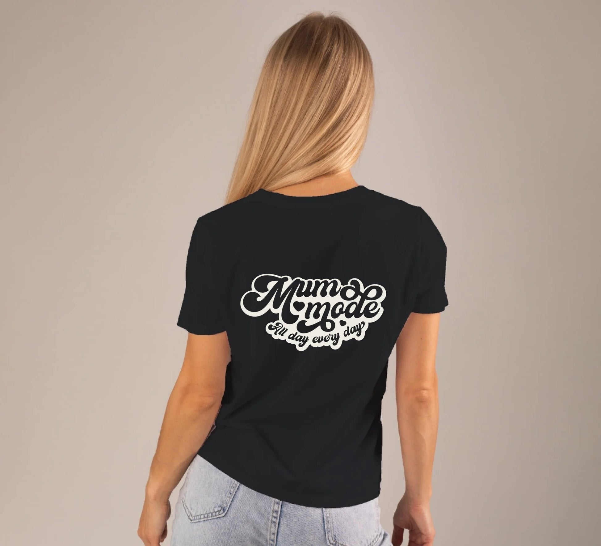 tshirt-frau-hinten-schwarz