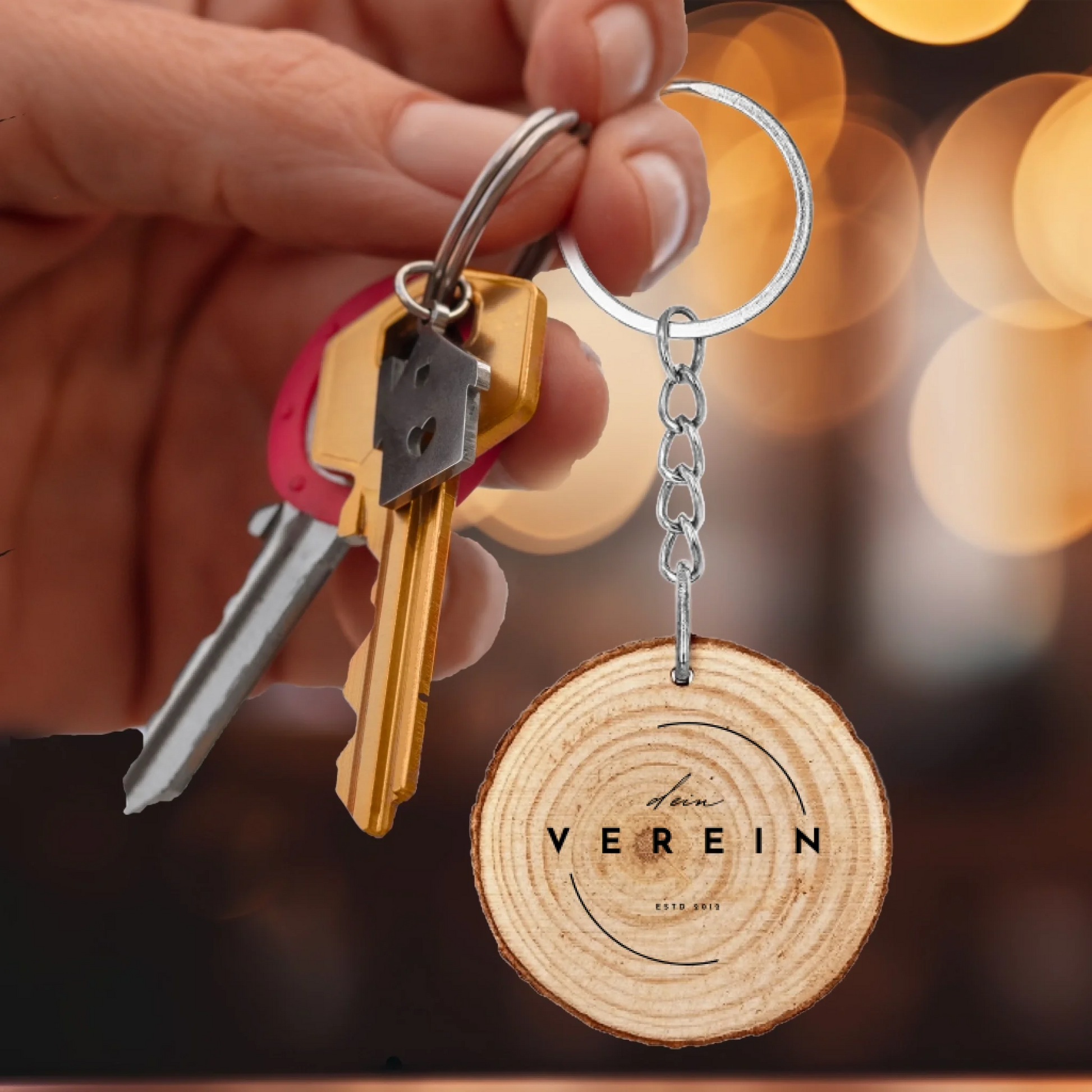 FamilySurprise-Schlüsselanhänger-personalisiert-holz
