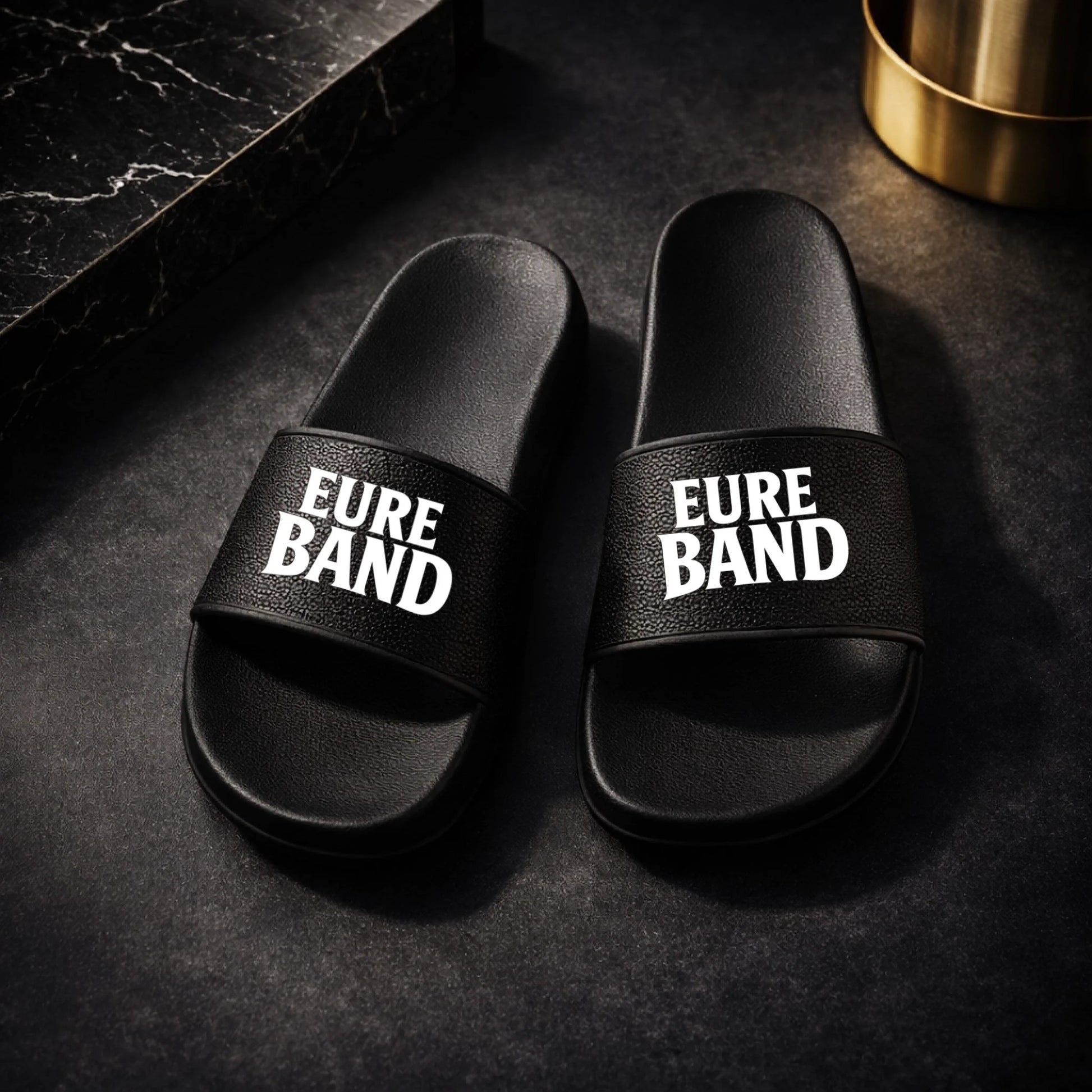 FamilySurprise-personalisiert-Badelatschen-schwarz