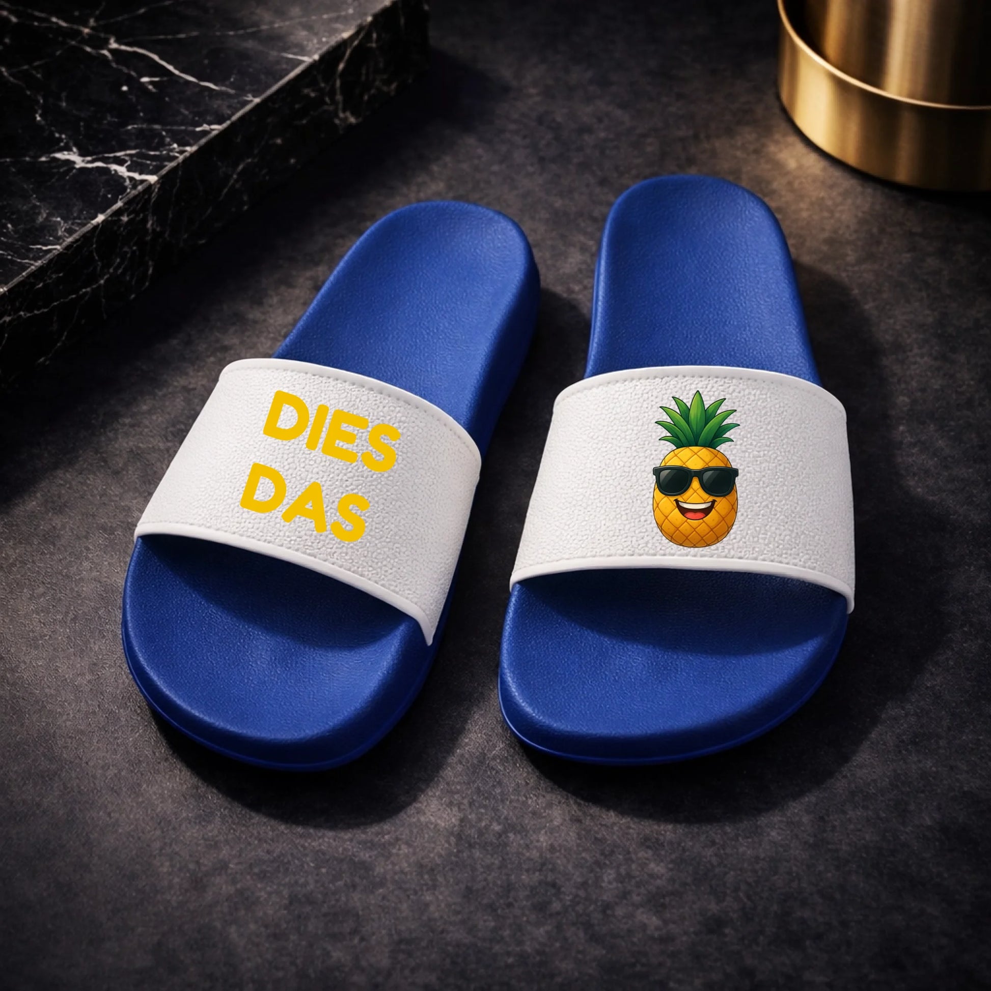 FamilySurprise-personalisiert-Badelatschen-blau