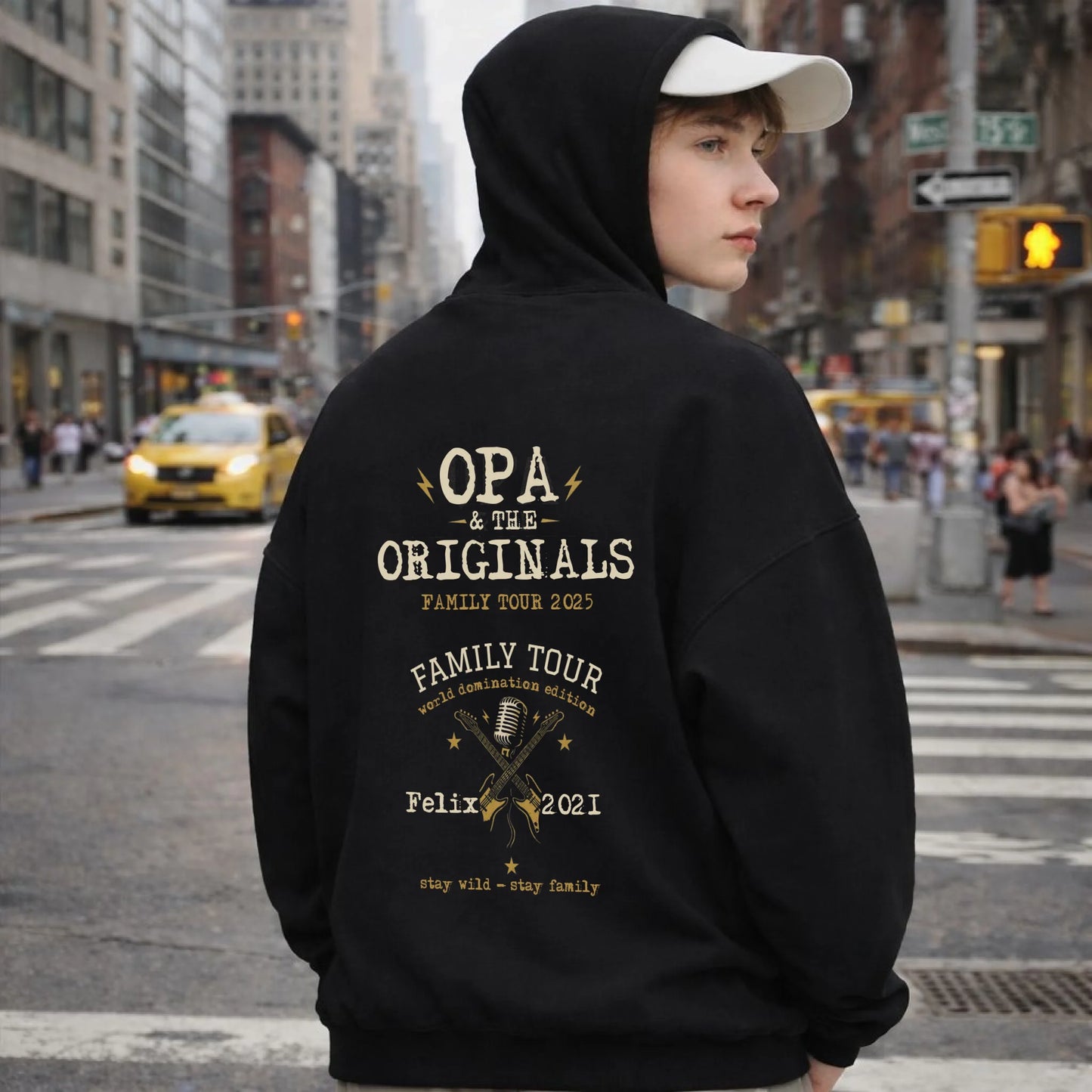 FamilySurprise-Hoodie-unisex-schwarz