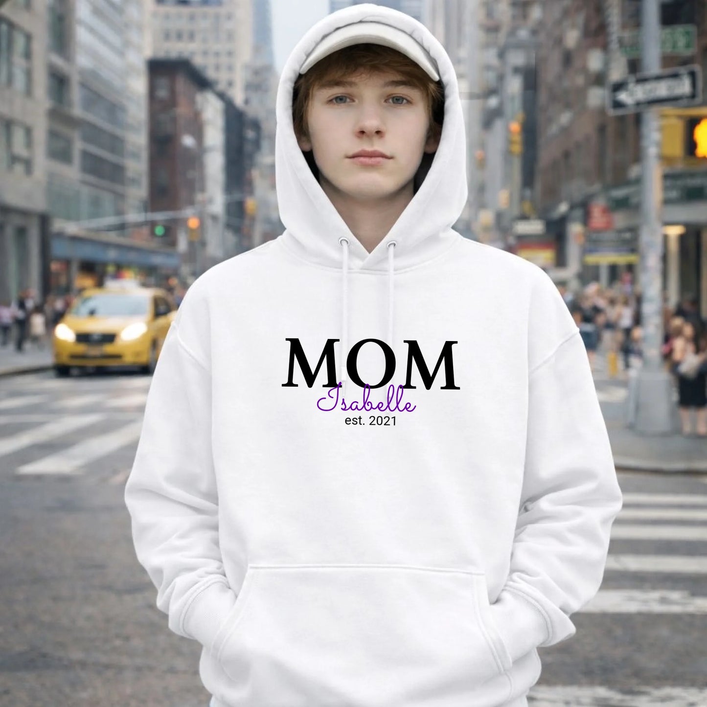 FamilySurprise-Hoodie-unisex-vorne-weiss