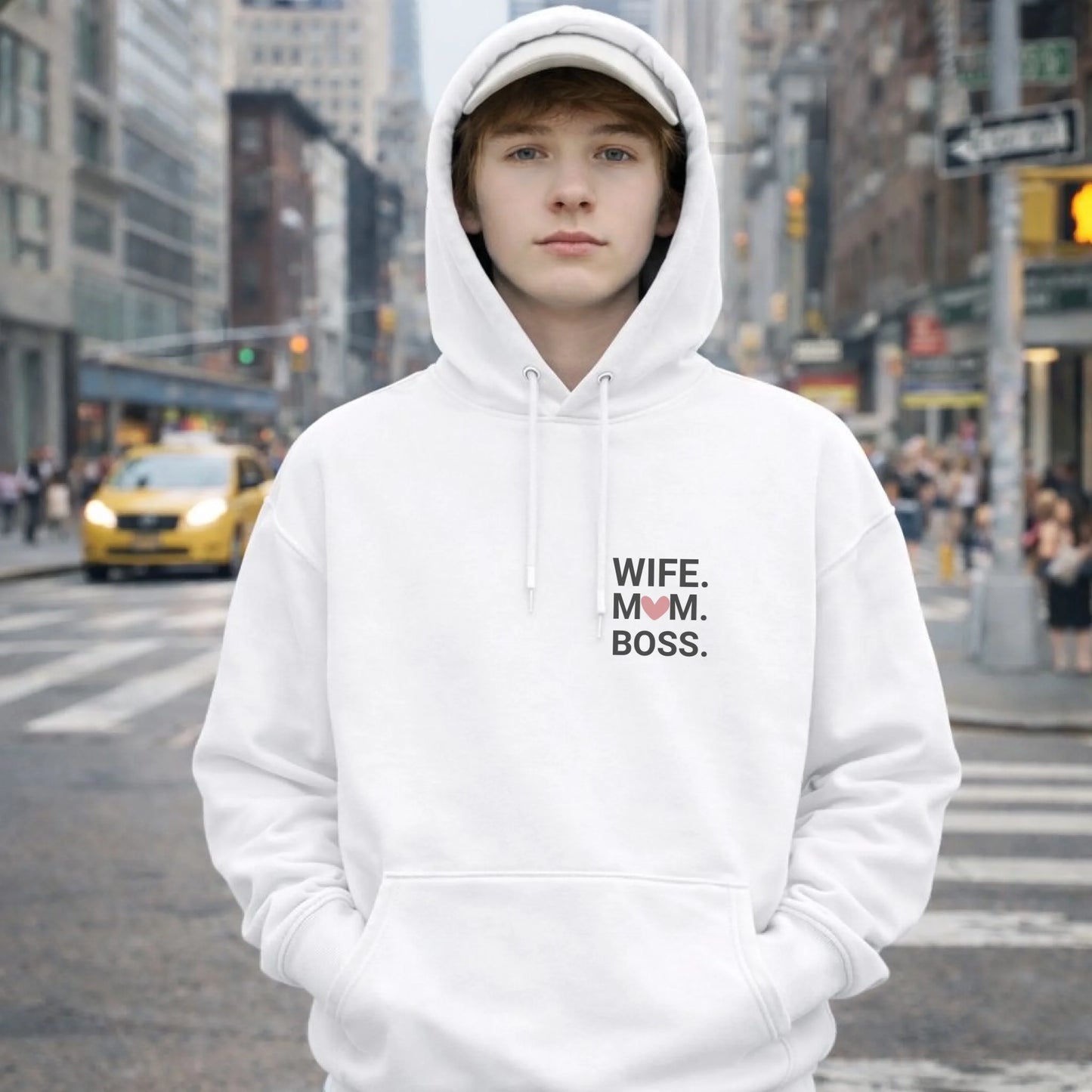 FamilySurprise-Hoodie-unisex-vorne-weiss