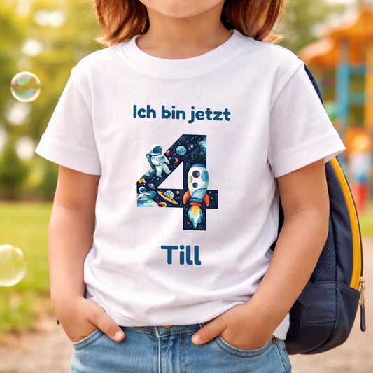 FamilySurprise-T-Shirt-Kinderhoodie-weiß