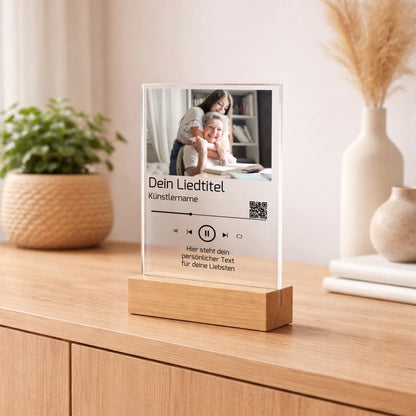 Personalisierter Acrylaufsteller mit Lied und Widmung mit QR-Code aus Acrylglas, weitere Produktansicht