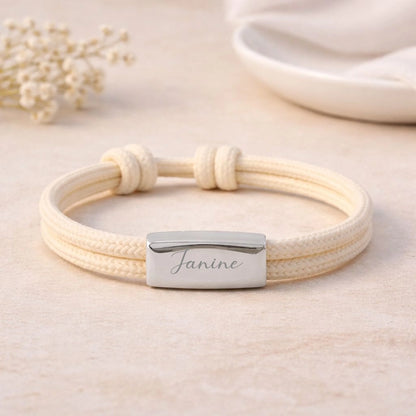 Personalisierbares Armband mit Namen aus Segeltau mit Gravur, weitere Produktansicht