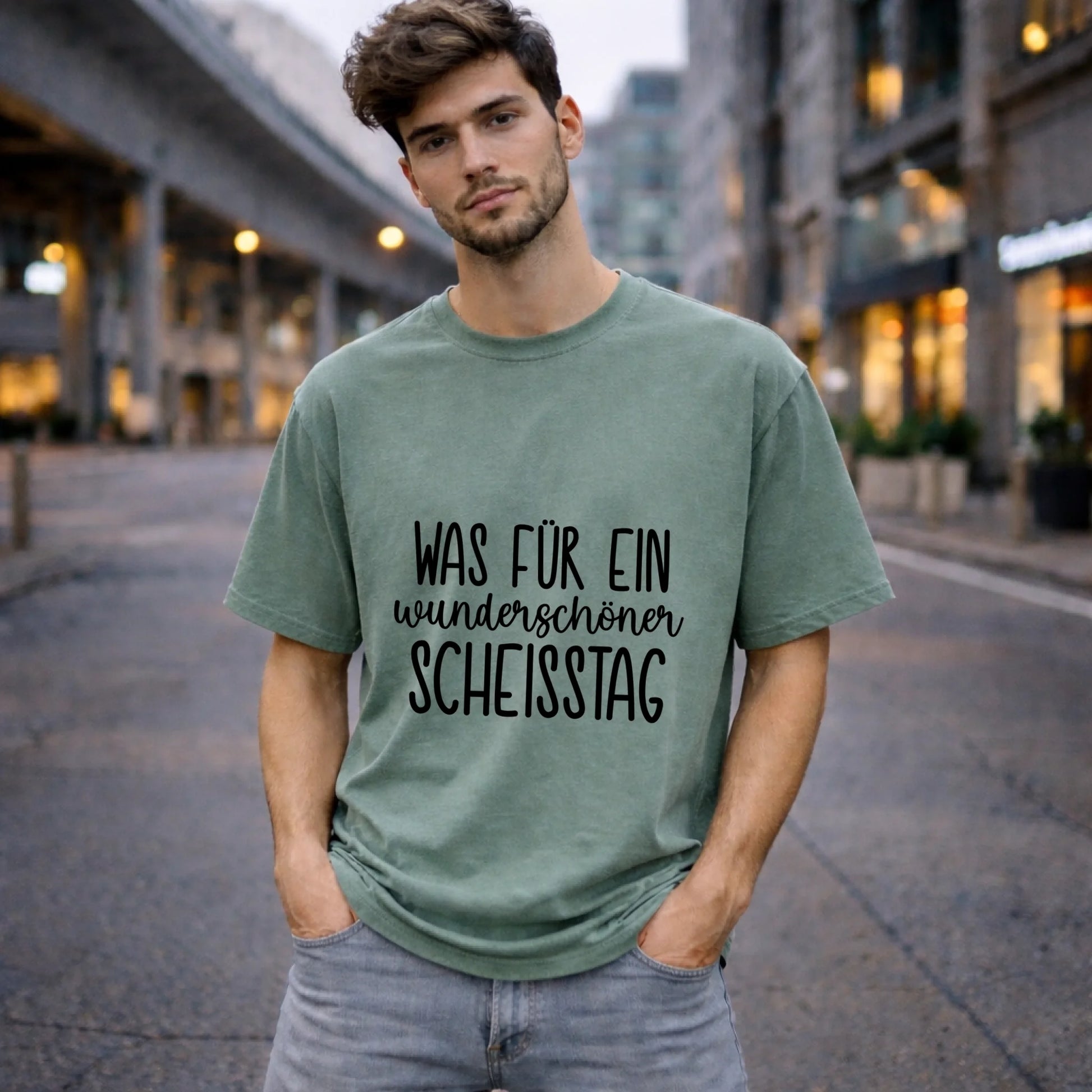 FamilySurprise-oversizeshirt-Herren-vorne-grün