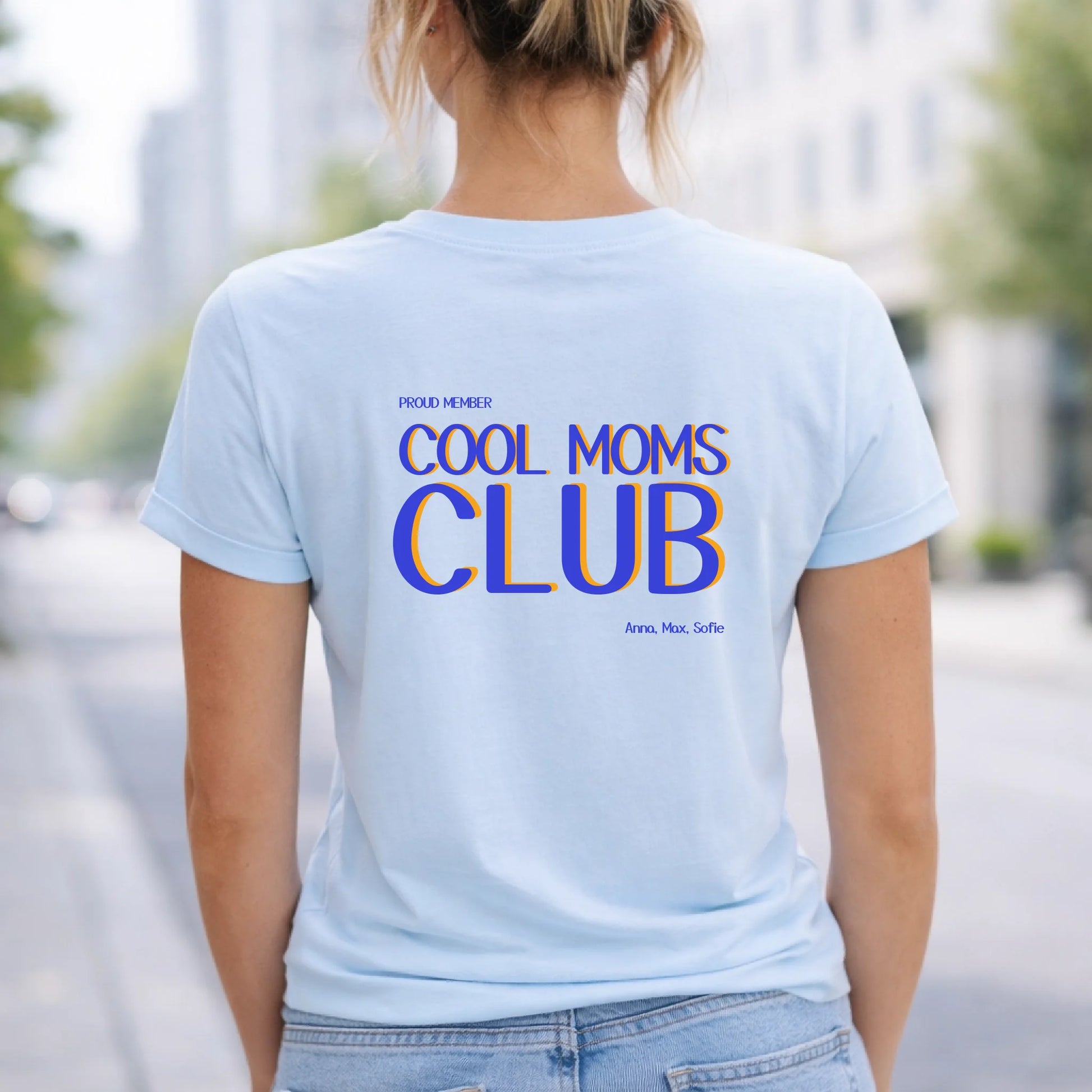 FamilySurprise-standard-shirt-frau-hellblau