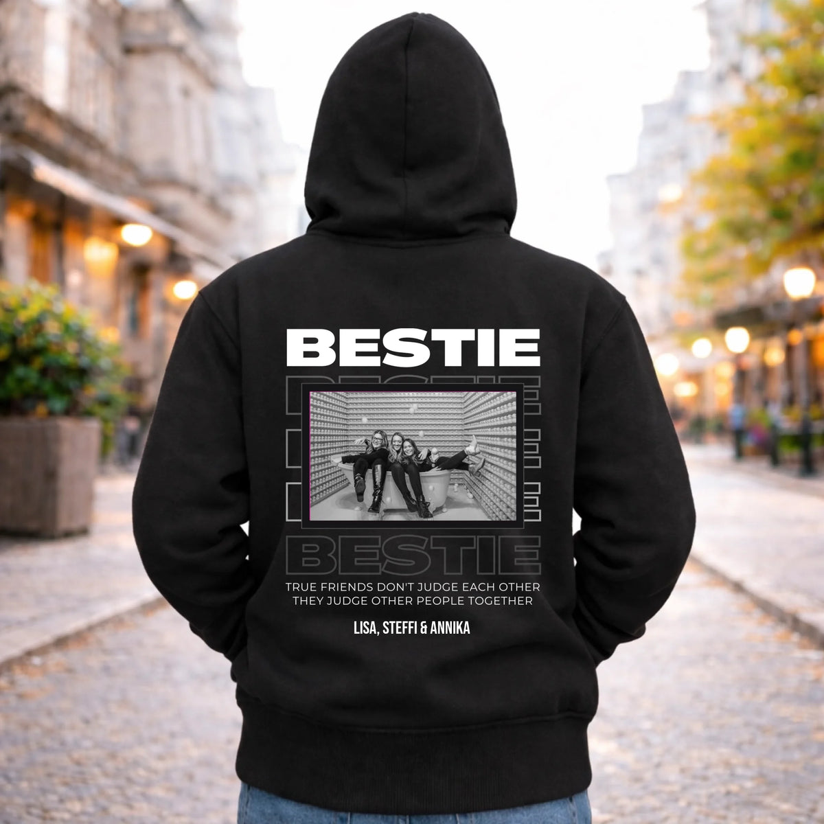 familysurprise-hoodie-hinten-schwarz