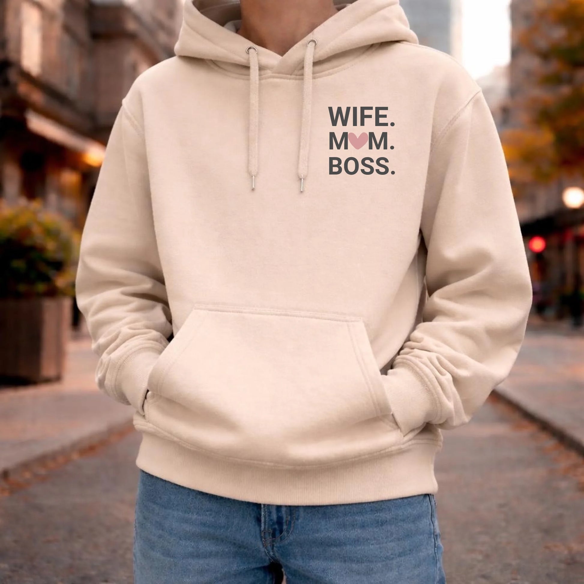 FamilySurprise-Hoodie-sand