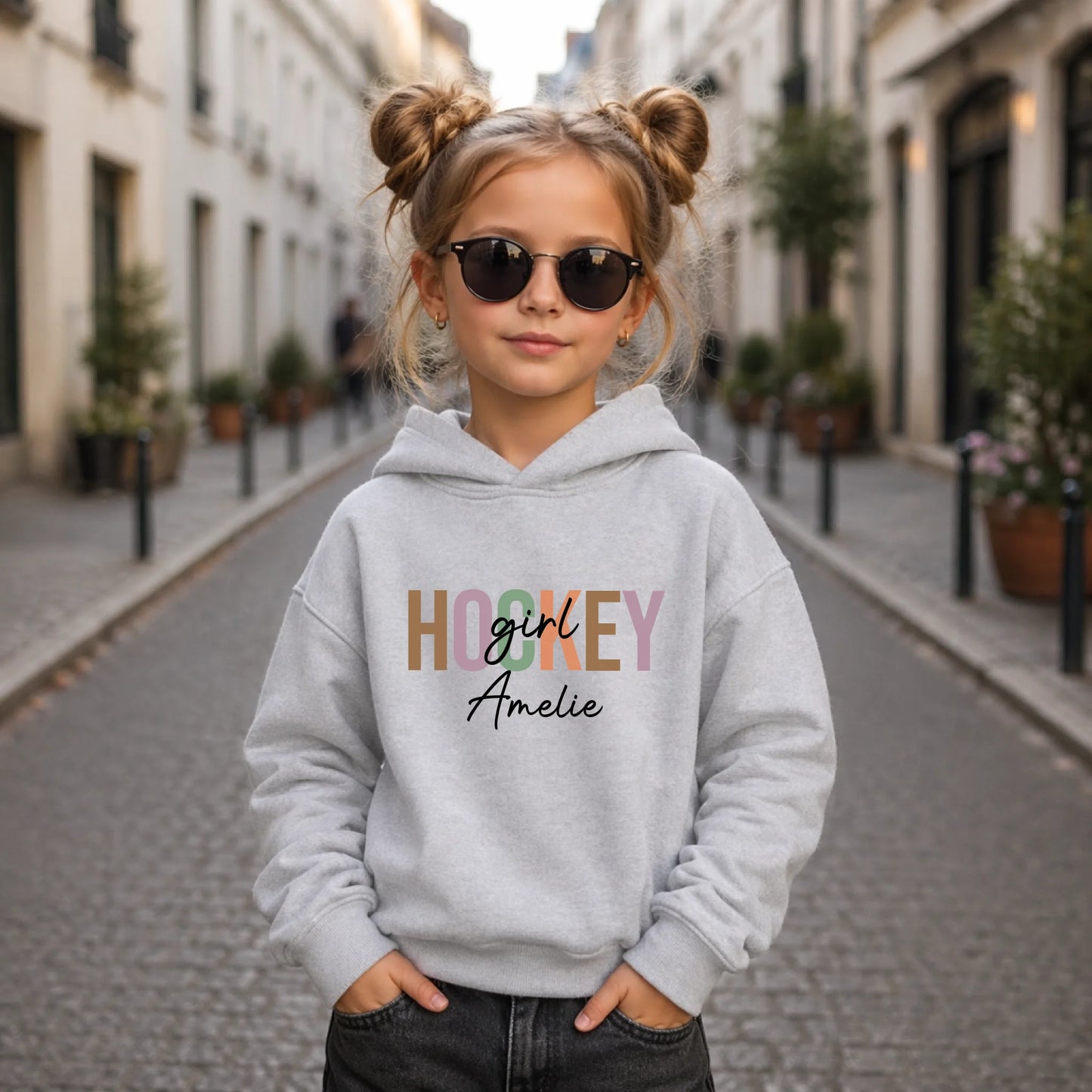 FamilySurprise-Kinder-Hoodie-vorne-mädchen-blau