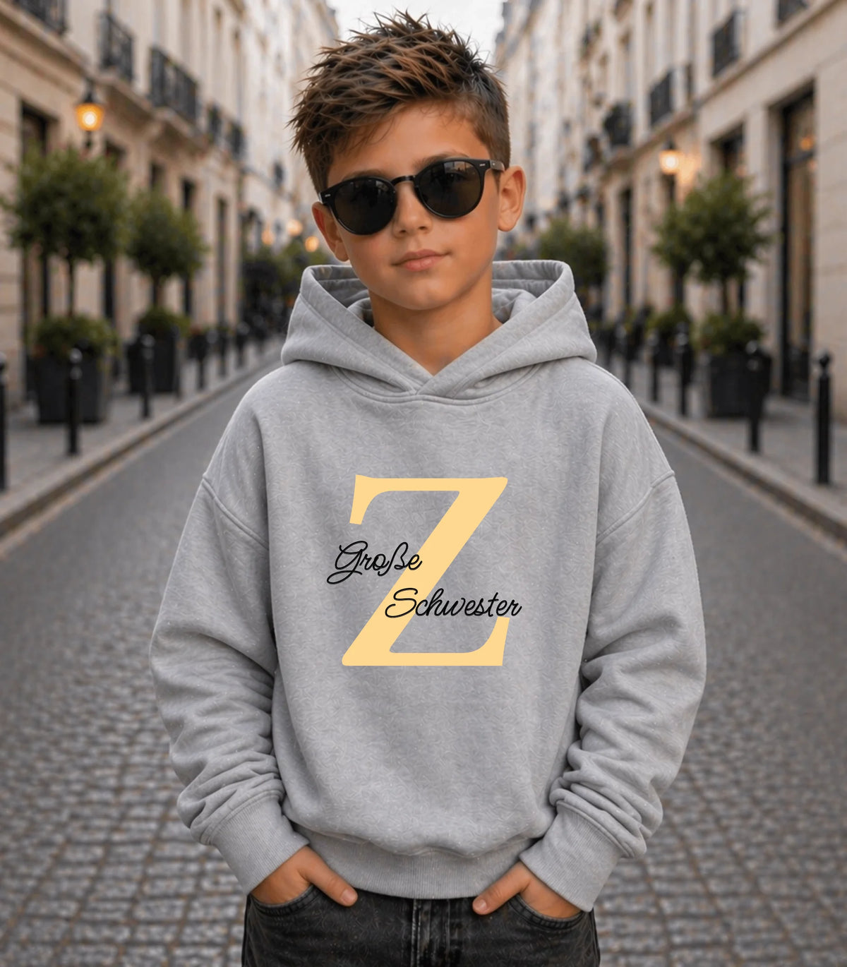 FamilySurprise-Kinder-Hoodie-vorne-junge-grau