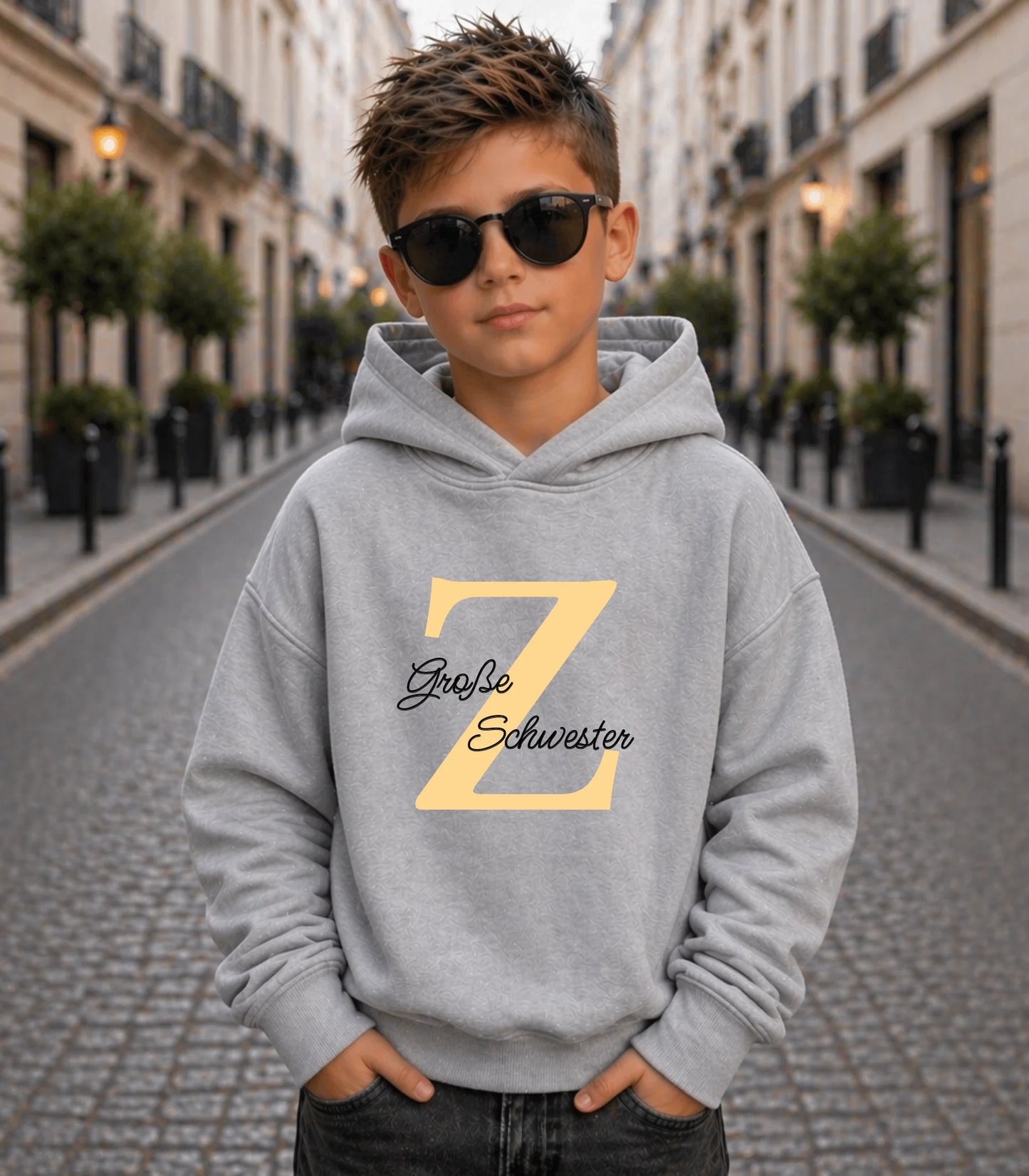 FamilySurprise-Kinder-Hoodie-vorne-junge-grau