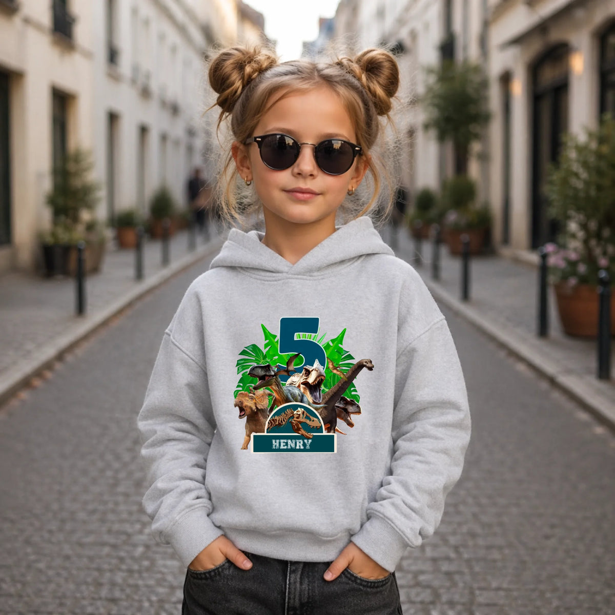 FamilySurprise-Kinder-Hoodie-vorne-mädchen-blau