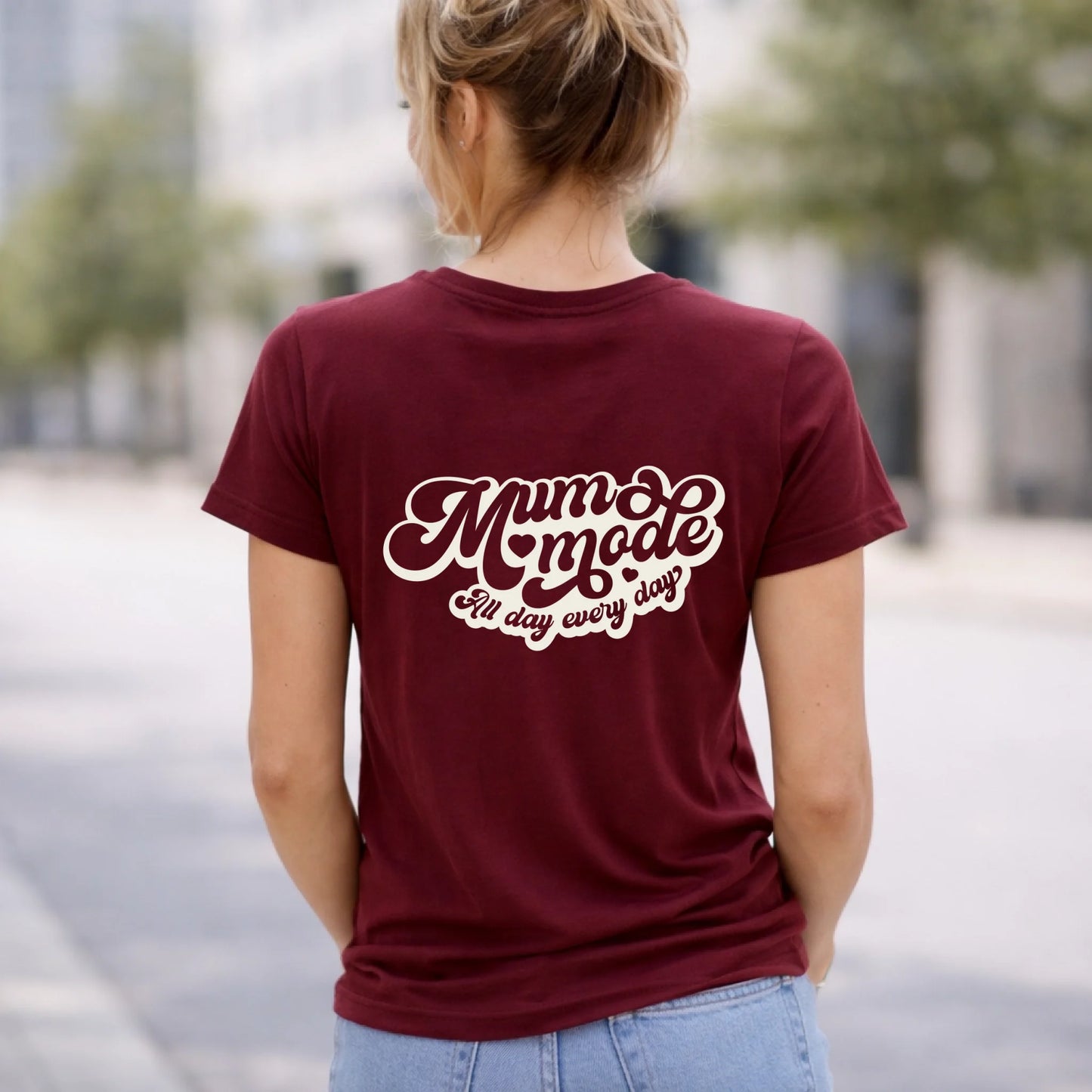 FamilySurprise-standard-shirt-frau-bordeaux