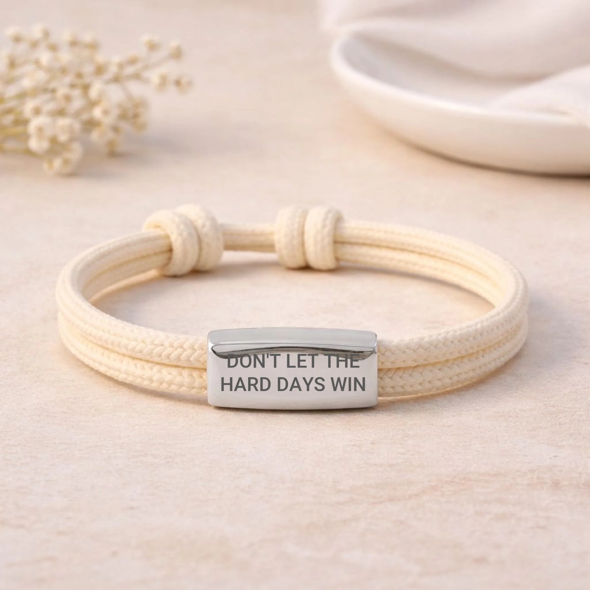 FamilySurprise-Armband-weiss