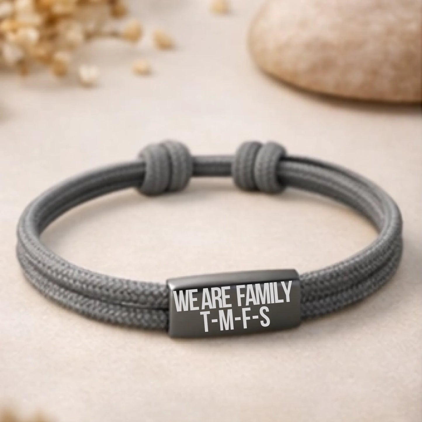 FamilySurprise-Armband-grau