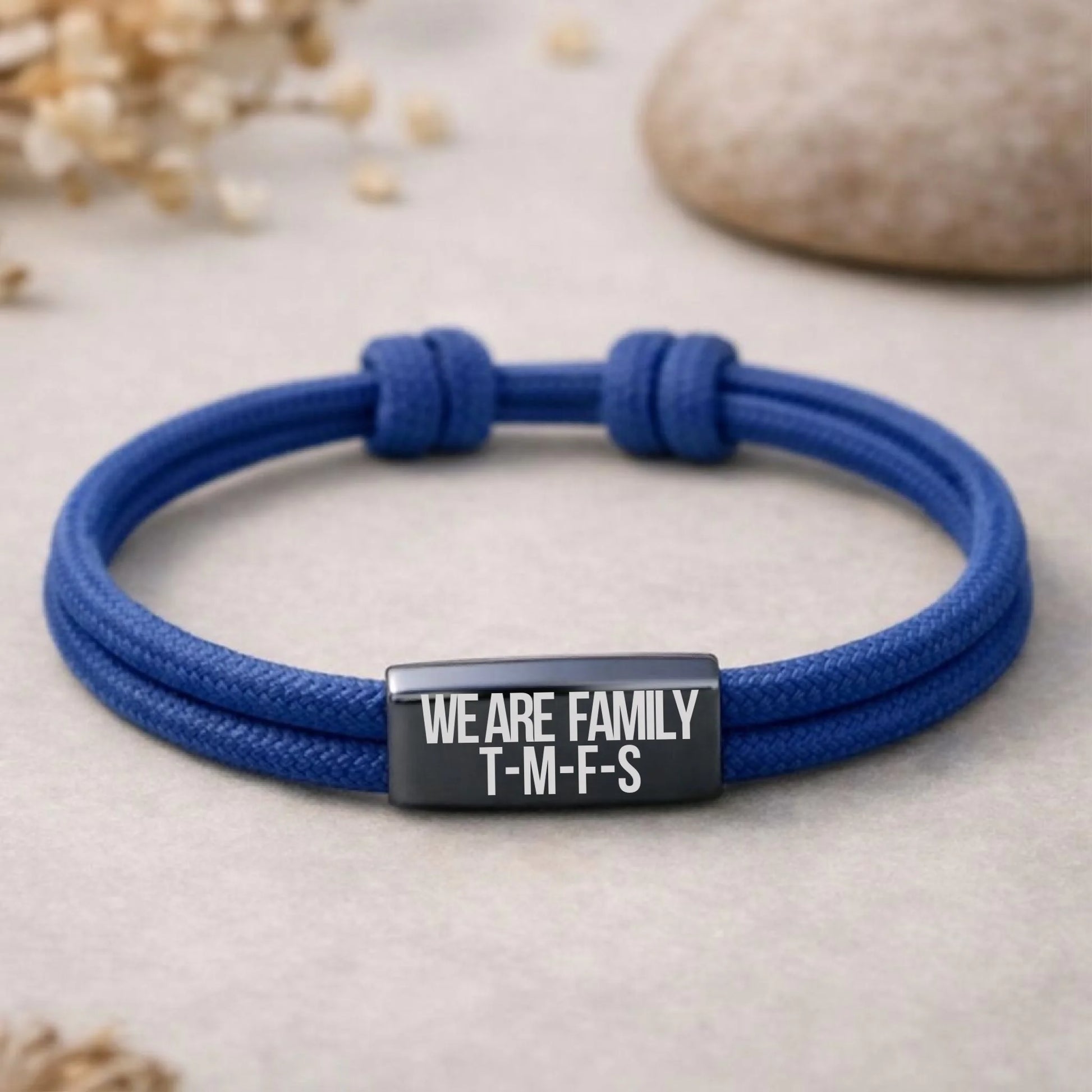 FamilySurprise-Armband-schwarz-blau