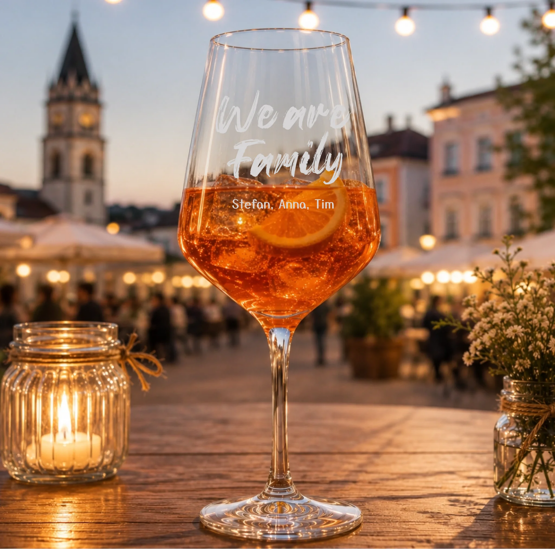 FamilySurprise-Eine-Stadt-Fest-Aperolglas
