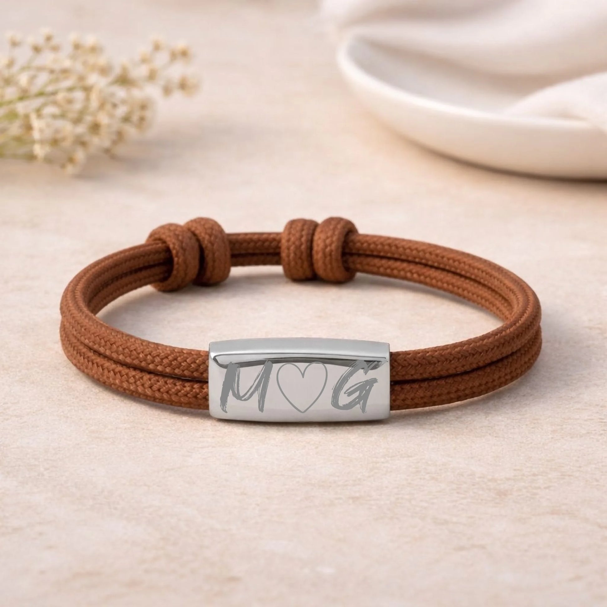 FamilySurprise-Armband-braun