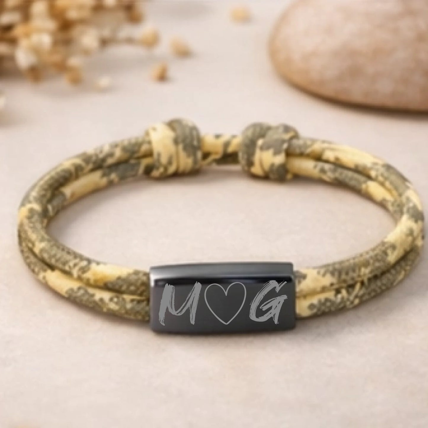 FamilySurprise-Armband-Military