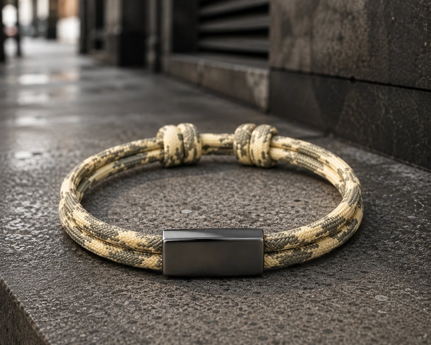 FamilySurprise-Armband-military