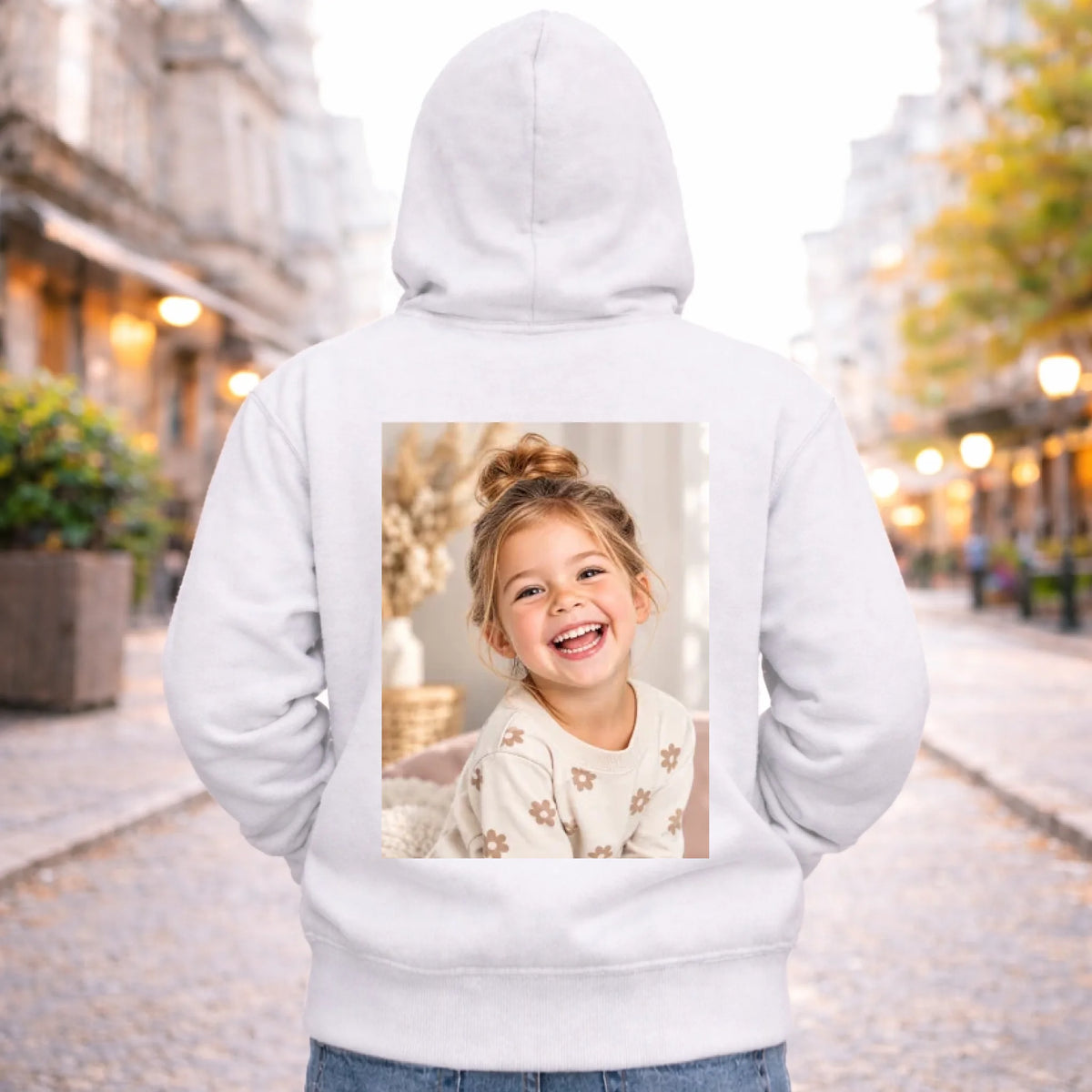 familysurprise-hoodie-hinten-weiss