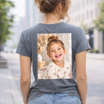 FamilySurprise-standard-shirt-frau-grau