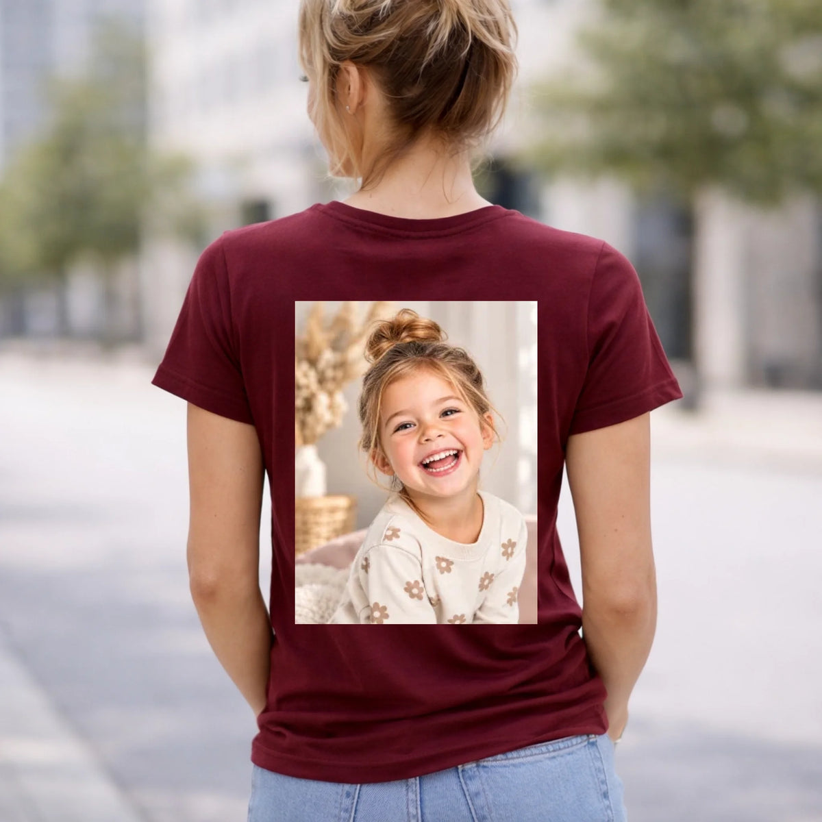FamilySurprise-standard-shirt-frau-bordeaux