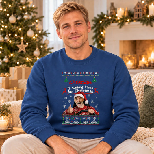 Gemütliches Weihnachtsporträt im blauen Sweatshirt