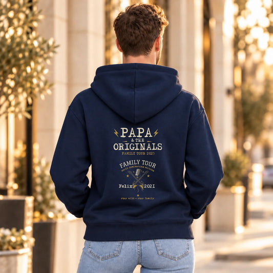 FamilySurprise-Hoodie_06_Marineblau_Mann_hinten