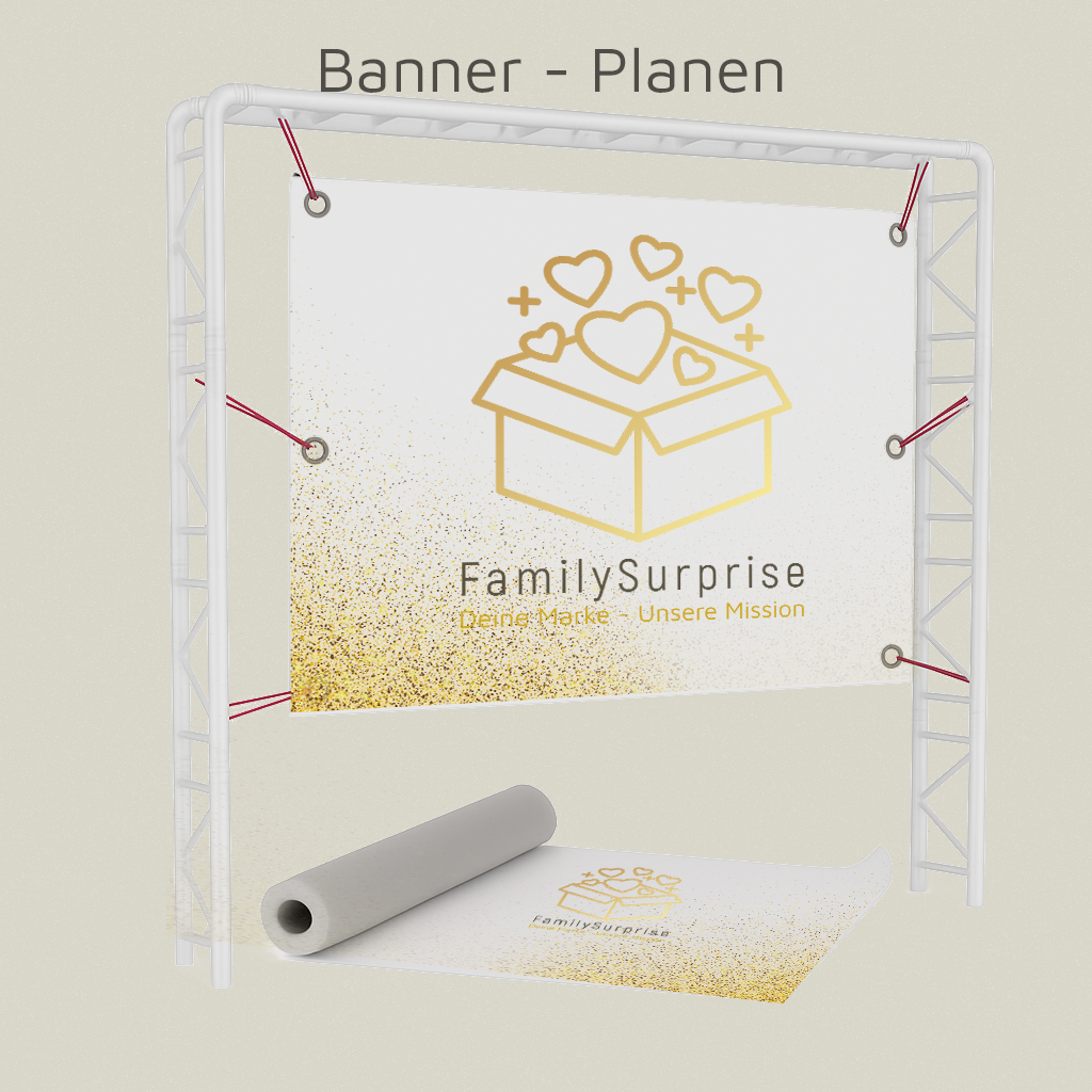 Banner aus Plane mit dem „FamilySurprise“-Logo, befestigt an einer Rahmenkonstruktion.