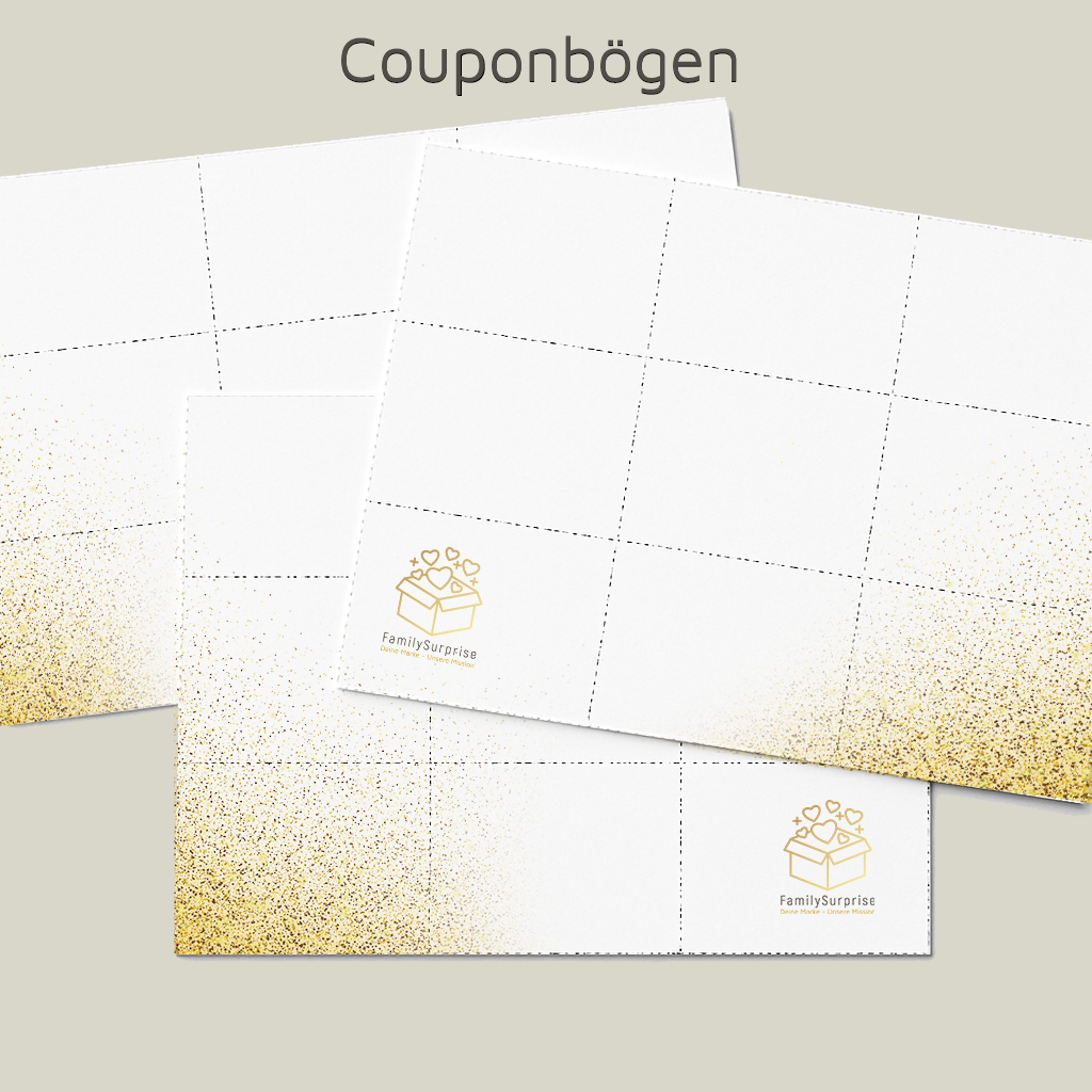 Mehrere perforierte Couponbögen mit dem „FamilySurprise“-Logo und goldfarbenem Verlauf am unteren Rand.