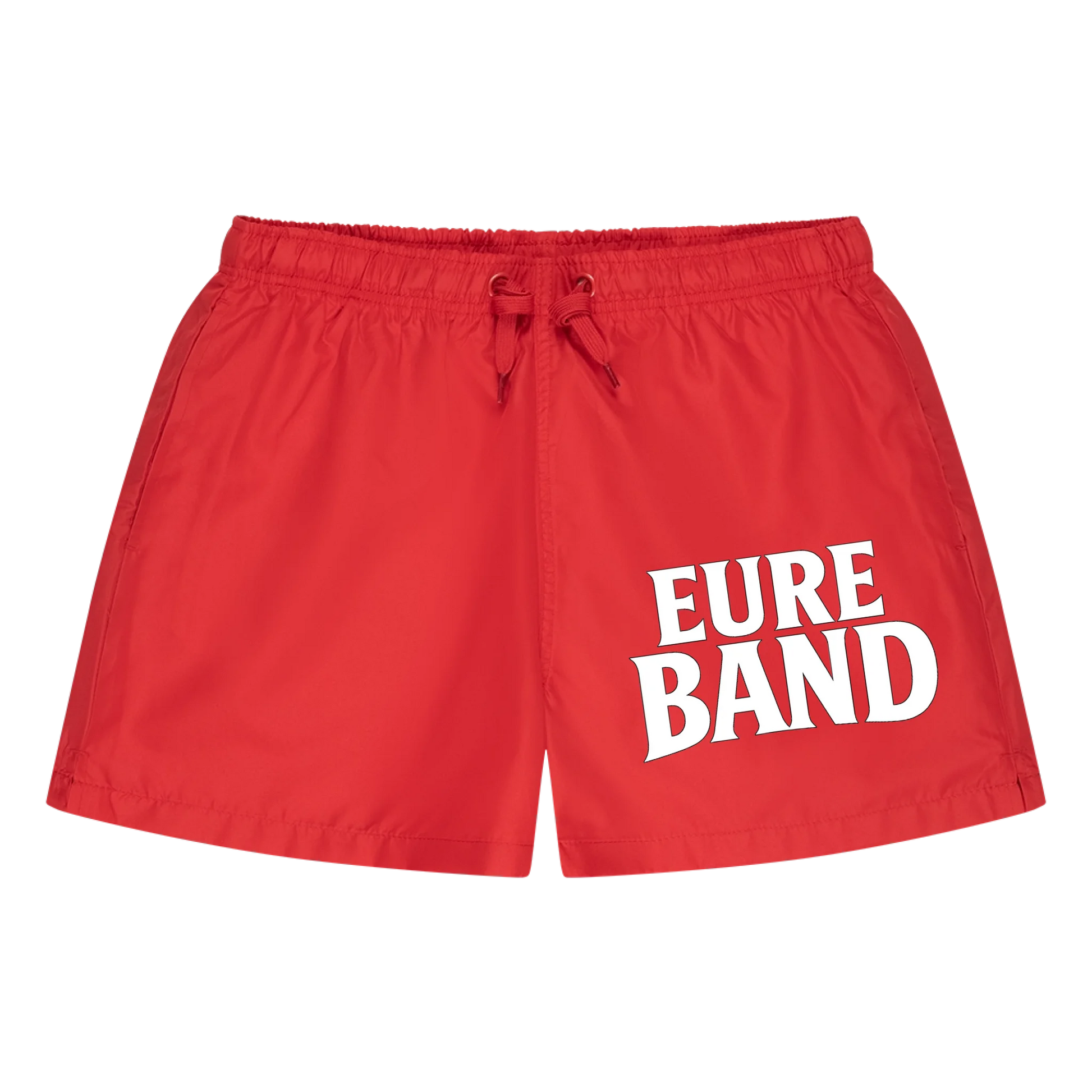 Rote Badeshorts mit elastischem Bund und Kordelzug. Auf dem Bein steht der weiße Schriftzug ‚Eure Band‘. Der Aufdruck kann individuell mit dem eigenen Bandnamen gestaltet werden